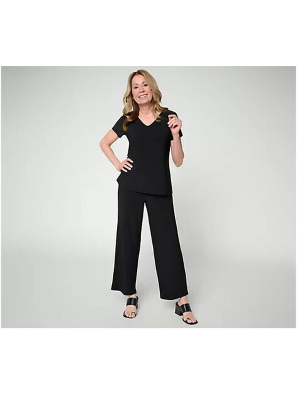 Attitudes by Renee Regular Como Jersey V Neck Tops and Pants Set Black, Small